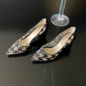 Nicholas Mirkwood heels